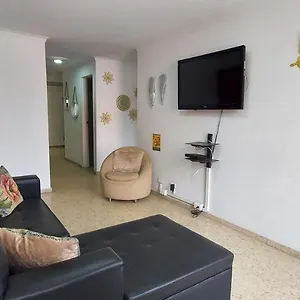  Apartamento Grupos /flias - Barrio Colores